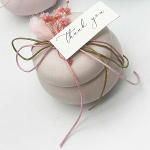 Μπομπονιέρα Γάμου Μπιζουτιέρα Macaron με Λουλούδια